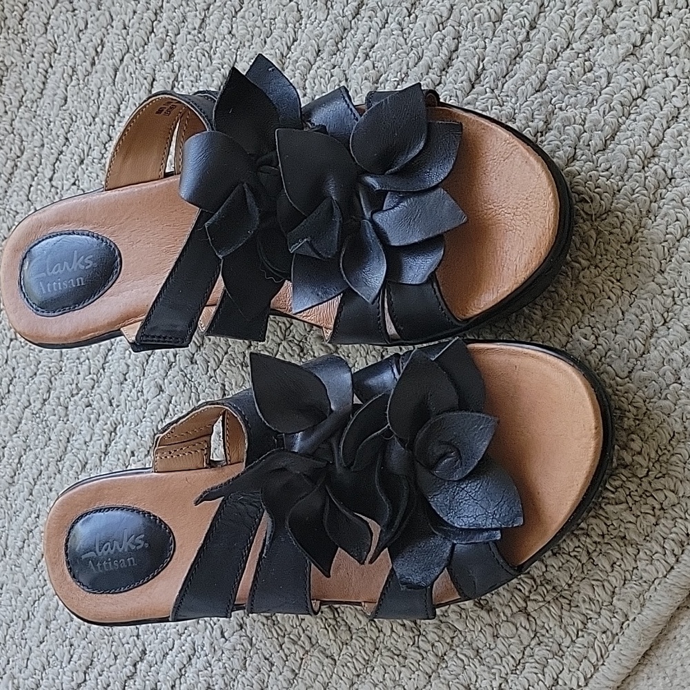 Clark's Attisan Sandals sz7.5